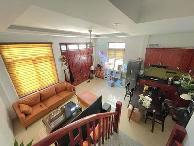 Bán nhà lô góc ô tô 7 chỗ đỗ cửa 36m² Bát Khối, Long Biên giá hấp dẫn
