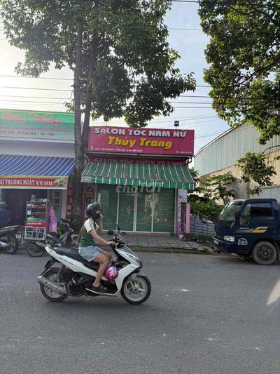 chính chủ bán căn nhà mặt tiền kcd đại quang