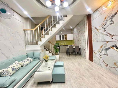 BÁN NHÀ ĐẸP  3 PHÒNG NGỦ - FULL NỘI THẤT - HẺM THÔNG - GẦN CV LÀNG HOA