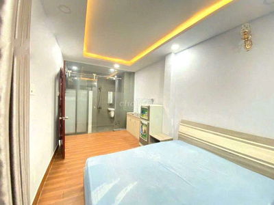 CHO thuê Nhà làm CHDV 7PN - Thang Máy 4x15 Gần Aeon .Tiện ích đầy đủ