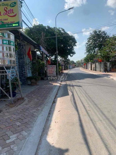 nhà mặt trung tâm xã Hồ Tràm TPHCM ( cũ TT Phước Bửu)