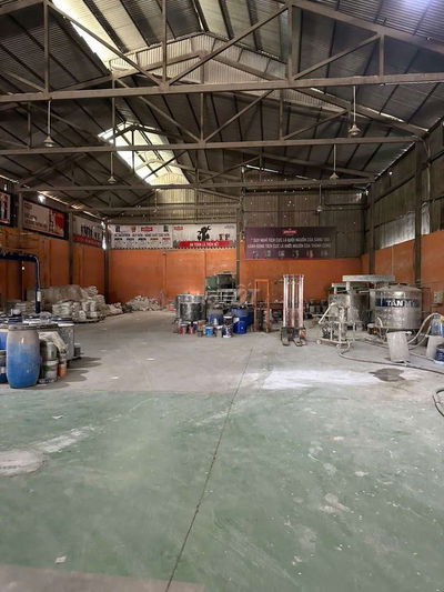 Cho thuê kho xưởng Mặt Ql6 Chương mỹ Hà Nội  1400m , điện 3 pha, cont.
