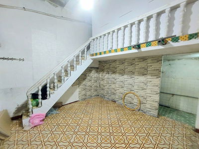 Cho thuê phòng 25m2 vệ sinh khép kín tại ngã tư Láng Hạ, Đống Đa
