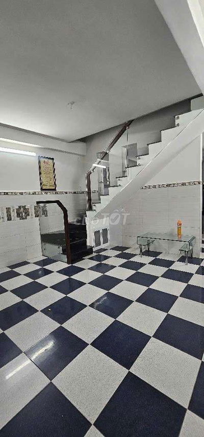Bán nhà 2 tầng, Trần Xuân Soạn diện tích 55m2, ngang gần 5m, nhỉnh 5tỷ