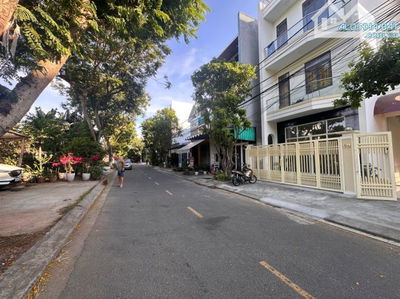 *BÁN NHÀ MẶT TIỀN -NGUYỄN TƯ GIẢN - KẸP KIỆT 6M - CỰC THOÁNG MÁT - DÒNG TIỀN 60TR/THÁNG*