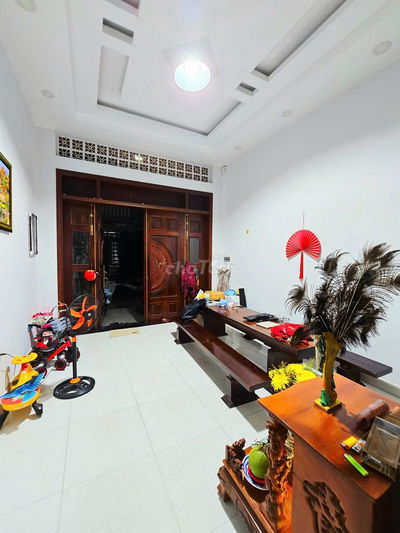 NHÀ PHỐ 65M2, 4 TẦNG, HOÀN CÔNG, ĐƯỜNG Ô TÔ, GẦN VÒNG XOAY PHÚ HỮU, Q9