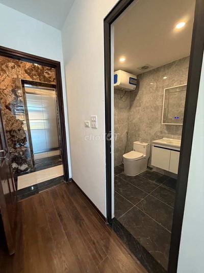 Hiếm nhà Dương Văn Bé 44m2 xây mới 6 tầng thang máy view hồ dân sinh