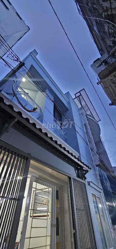 NHÀ ĐẸP 2 TẦNG TRẦN XUÂN SOẠN, 4.4M x 12M, 3PN, NHỈNH 5 TỶ 💰