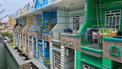 Nha phô 3 tâng ngay TTQ6 .SHR