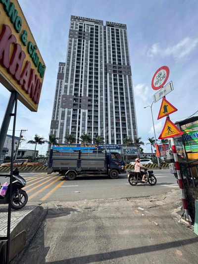 Chính chủ cần bán căn hộ 3PN diện tích 87,4m , đã có sổ hồng.