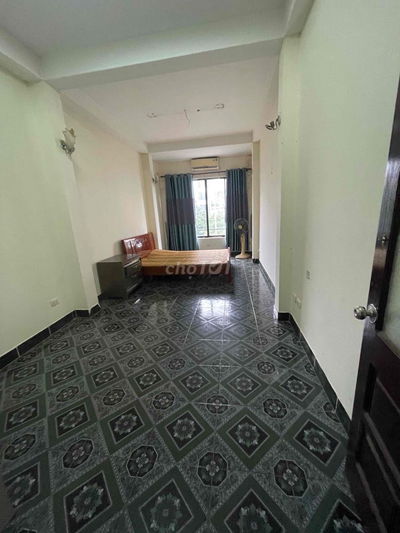 cho thuê phòng trọ Láng Hạ, có giường, nóng lạnh điều hoà đầy đủ