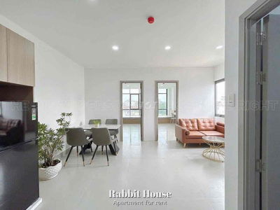 Căn Hộ 2 PN Cửa Sổ 55m2 Ngay CMT8 - Ngã Tư BH