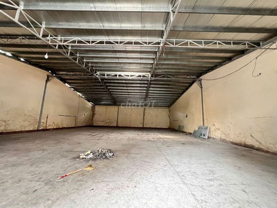 Cho thuê kho xưởng 200m2 - 18 tr/th – Ngã tư bốn xã - Bình Tân