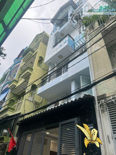 Cho thuê nhà Đường Thích Quảng Đức, Phú Nhuận