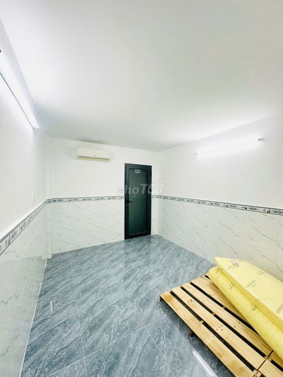 Phòng trọ Mới Toanh 20m2 - Hẻm 290 Nơ Trang Long, P12, Q.Bình Thạnh.