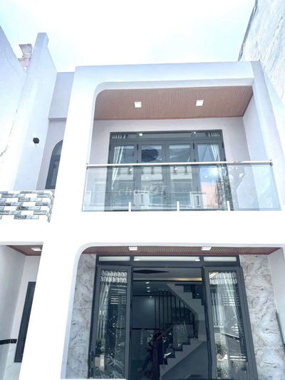 Cần bán nhà mặt đường ô tô phước long b q9