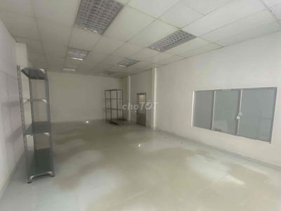 Cho thuê kho 45 m2 Tân Phú 5 triệu