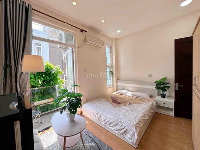 Cho thuê căn hộ mini balcony giá rẽ - ĐH Văn Lang - Chợ Bà Chiểu