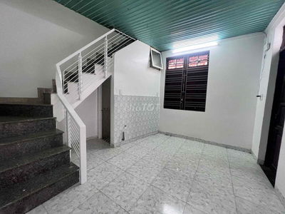 Nhà 1 mê hẻm 235 nguyễn Văn Cừ 2,79 tỷ