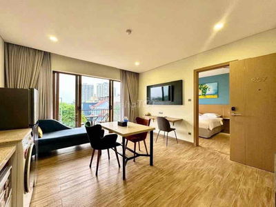 Căn Hộ 1 Phòng Ngủ 1 Phòng Khách Tách Bếp Ban Công - CV Hoàng Văn Thụ