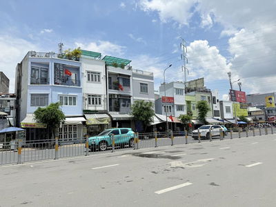 BÁN NHÀ MẶT TIỀN KINH DOANH 3 TẦNG-NGUYỄN XÍ-PHẠM VĂN ĐỒNG