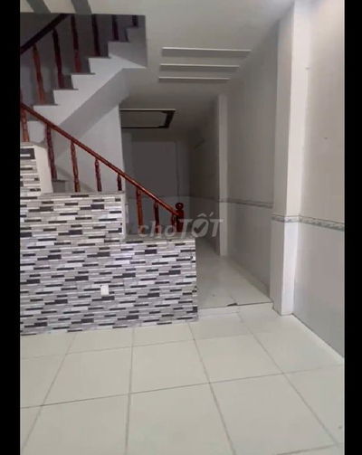 Nhà cho thuê nguyên căn 1trệt 1 lầu