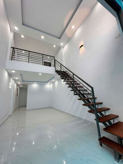 Cần Tiền bán gấp căn nhà 52m2 ngay Man Thiện, Quận 9