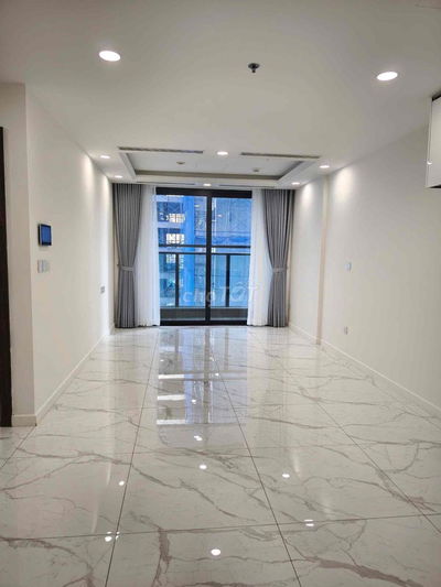 CHO THUÊ SUNSHINE SKY CITY 2PN 2WC 75m2 GIÁ 12TR5/THÁNG