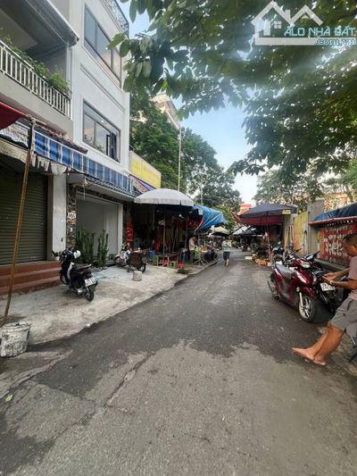 💥💥 Bán Căn Nhà Mặt Chợ Nghĩa Đô - Lạc Long Quân - Cầu Giấy