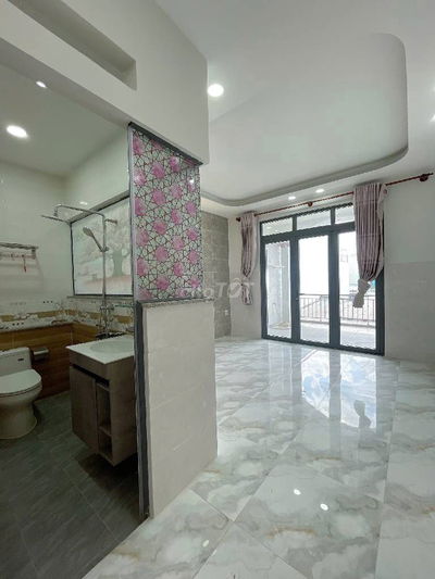 NHÀ HẺM XE HƠI GẦN PHẠM VĂN ĐỒNG- 64M2- 5m*14m- 3 TẦNG HOÀN CÔNG ĐỦ