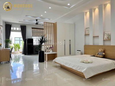 CĂN HỘ BAN CÔNG NỘI THẤT ĐẸP GẦN CẦU VƯỢT HOÀNG HOA THÁM - LOTTE