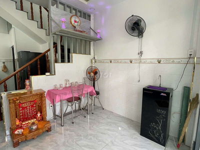 Nhà cho thuê gần bến xe q8 full nội thất
