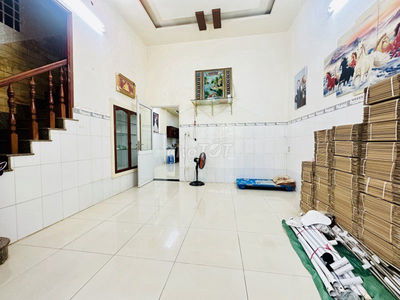 Cơ hội hiếm: 81m2 nhà 2 tầng ngang 5m, Hẻm ô tô đừng bỏ lỡ nhà này