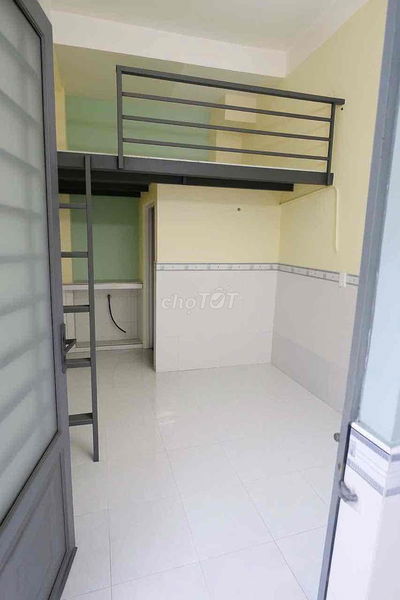 Phong trọ Tên Lửa Đẹp Sạch Sẽ Mặt Tiền