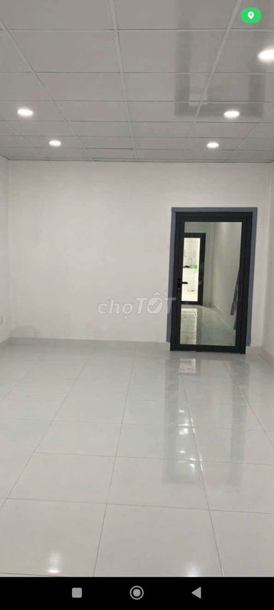 Nhà cho thuê mới đẹp vô ở liền