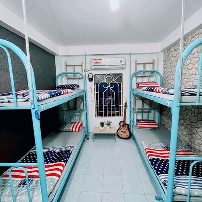 Cho thuê giường tầng ký túc xá trung tâm Q5. Giá rẻ. Đầy đủ tiện ích