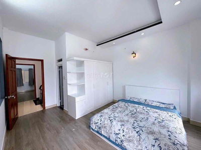 Chính chủ cho thuê nhà 1T2L HXH 1 xẹc ngắn đường TL41 (4PN,4WC)