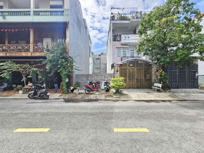 Đất đẹp khu trung tâm hành chính Dĩ An