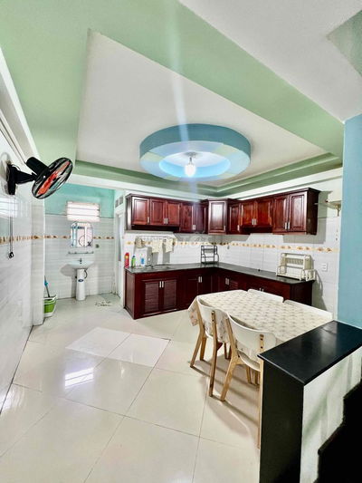 Nhà Sạch Sẻ DT 120m2 1Trệt 1Lầu 2Pn 3Wc Sân Xe Máy Hẻm Xe Tải Q12