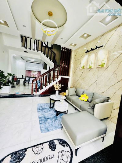 💥NHÀ 3 TẦNG MT CHẾ LAN VIÊN  – 96M2 – CÁCH BIỂN 500M – DÒNG TIỀN 20TR/THÁNG 🍀🌹🍀