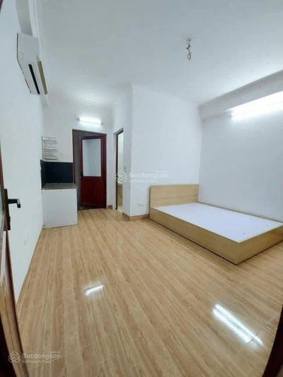Chung cư mini 8 tầng thang bộ và thang máy cho thuê ở ngõ 204 Trần Duy Hưng giá 2,4tr-3tr