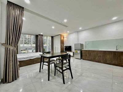 STUDIO BAN CÔNG THOÁNG - VIEW CỰC CHILL - FULL NỘI THẤT - GẦN CẦU SG