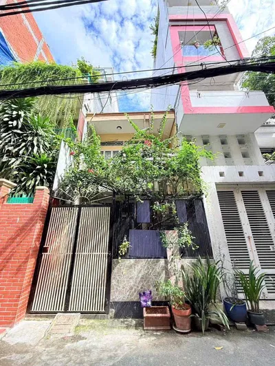 bán nhà hẻm 6m 31/A nguyễn đình khơi , sử dụng 120m giá 9ty2