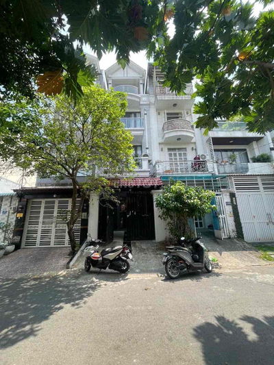 Nhà MT Đường số 37 Tân Quy - Ngang 4x20m, Giá 13tỷ8