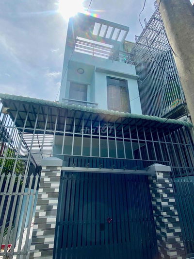 NHÀ GÓC 3 TẦNG HXH — NGAY TT LINH XUÂN — CẠNH LÀNG ĐH — 68M2 — 4.5 TỶ