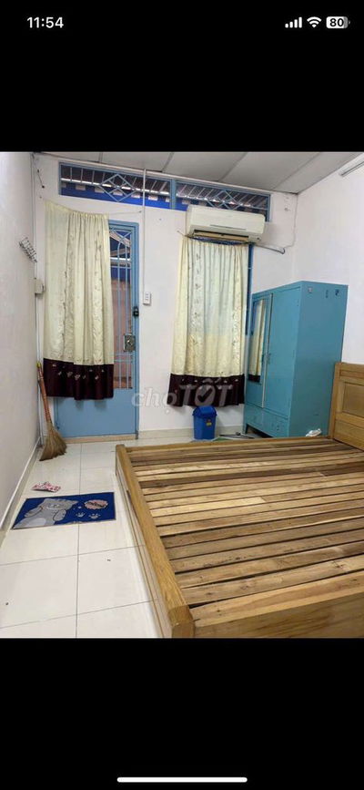 ❤❤Cho Thuê Nhà hẻm 247 Bình Tiên.P8.Q6
DT: 3,5m x 10m. 1trệt. 1lầu. 2