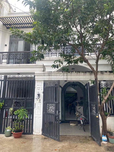 BÁN BIỆT THỰ 125m2-NGANG 8m-hẻm 10m -ĐÔNG HƯNG THUẬN-Quận 12