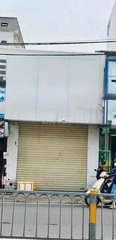 CHO THUÊ NHÀ MẶT TIỀM HẬU GIANG NGAY ĐÈN XANH ĐÈN ĐỎ 23 triệu