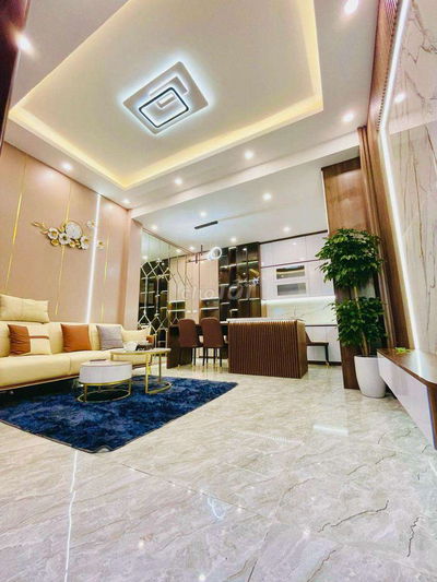 Ô tô đỗ cửa, 2 thoáng Mạc Thị Bưởi, ngõ nông, nhà đẹp full NT 38m2*5T