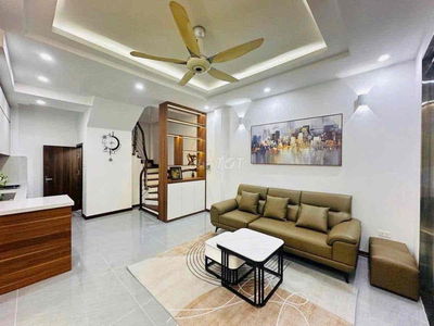 Cực phẩm Yên Hòa, mặt ngõ kinh doanh, ô chờ thang máy, diện tích 45m²